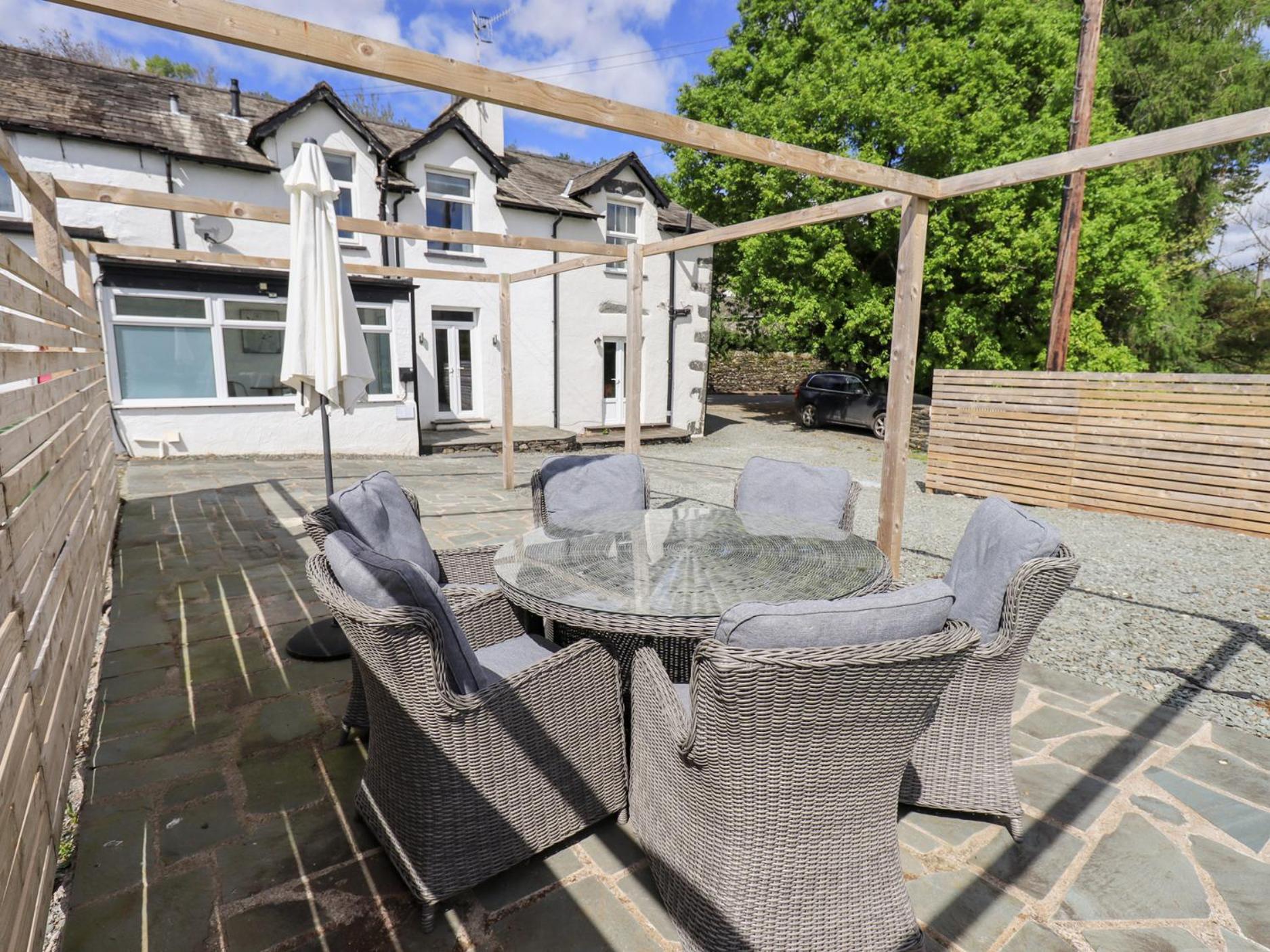 Two Lake View Coniston Exterior photo